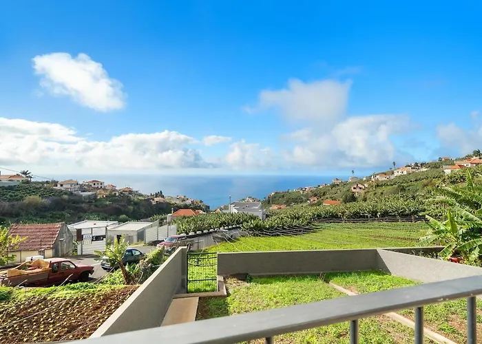 Casa Da Boa Vista * Canhas